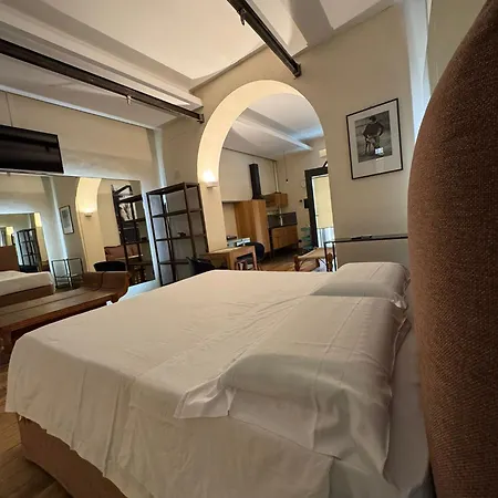 Loft Bed & Breakfast *